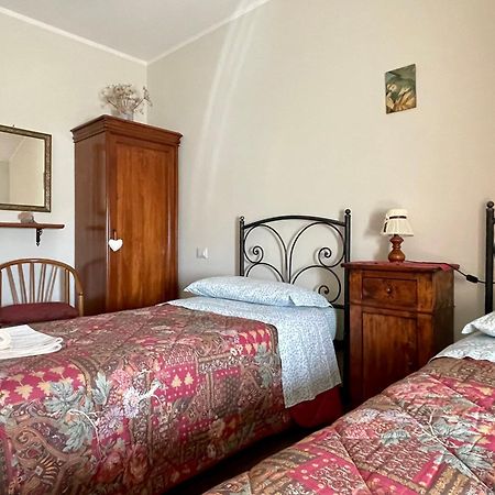 Agriturismo Le Castellare Montemonaco Exteriör bild