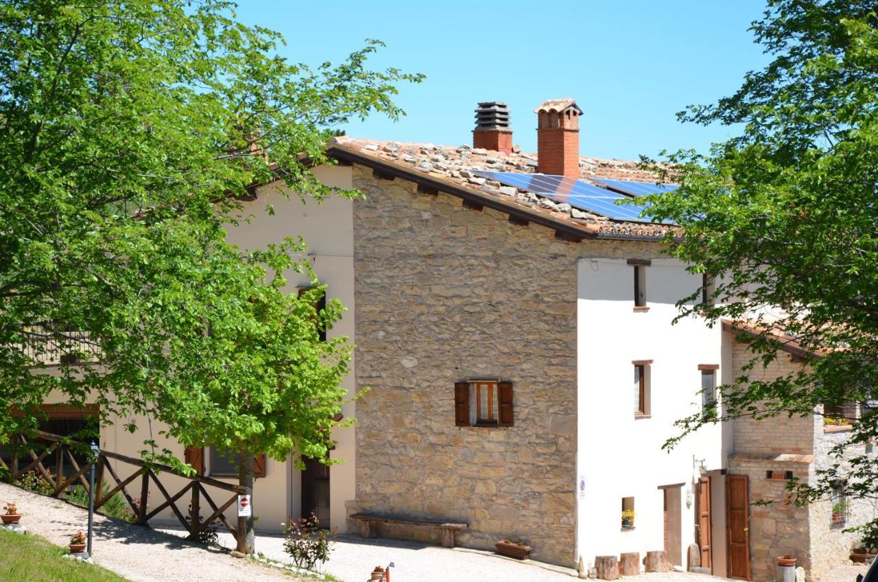 Agriturismo Le Castellare Montemonaco Exteriör bild
