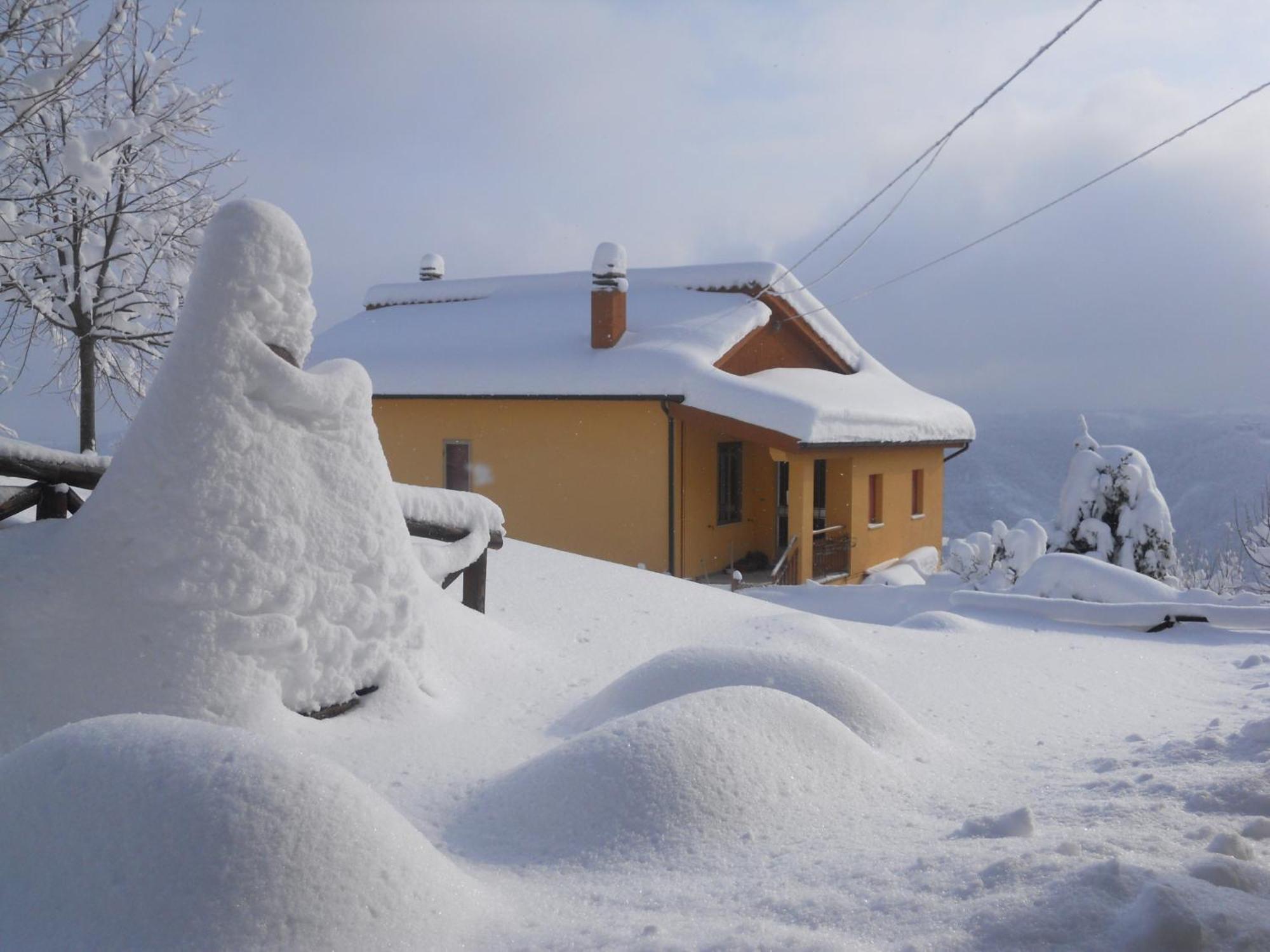 Agriturismo Le Castellare Montemonaco Exteriör bild