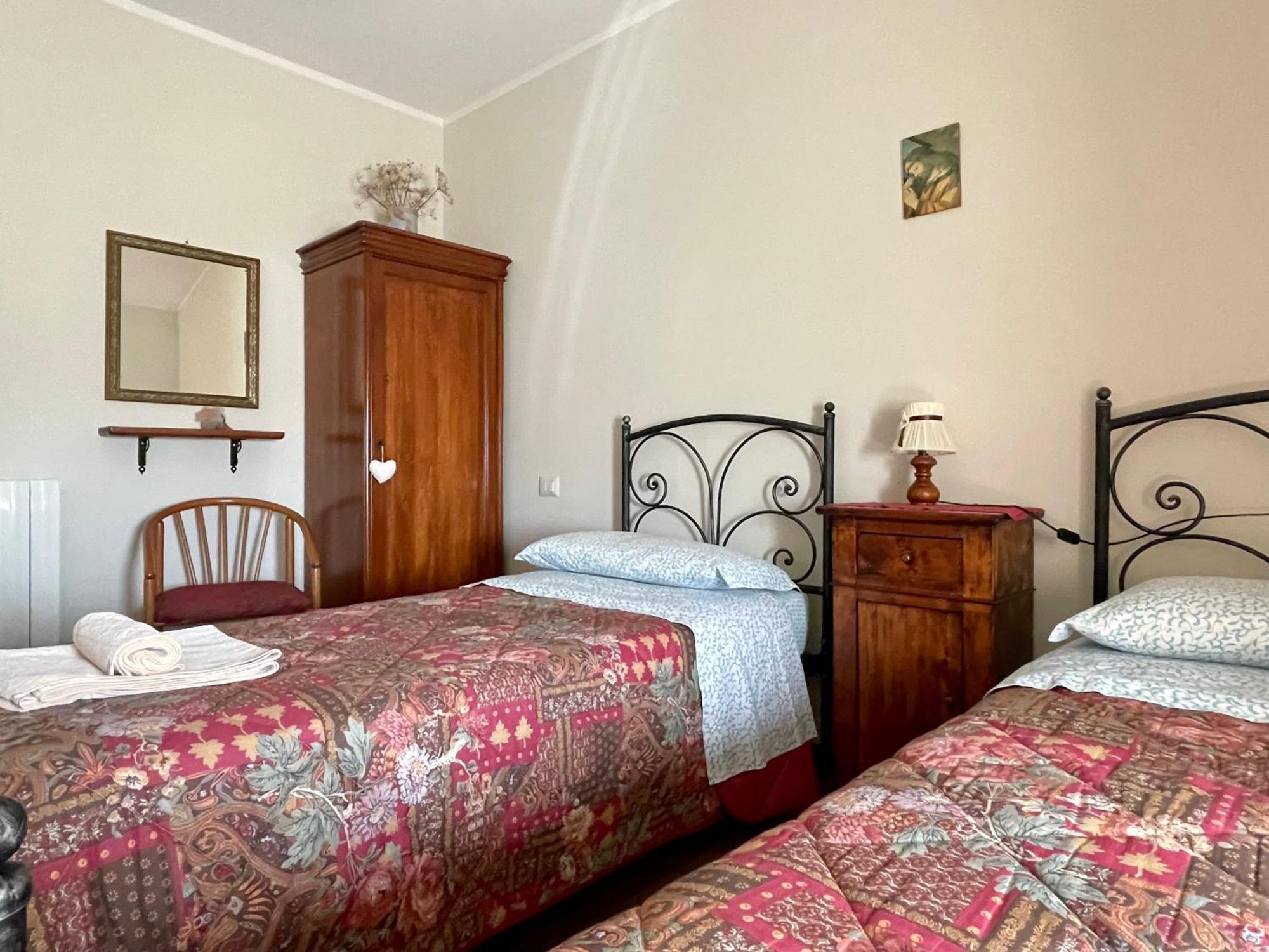 Agriturismo Le Castellare Montemonaco Exteriör bild
